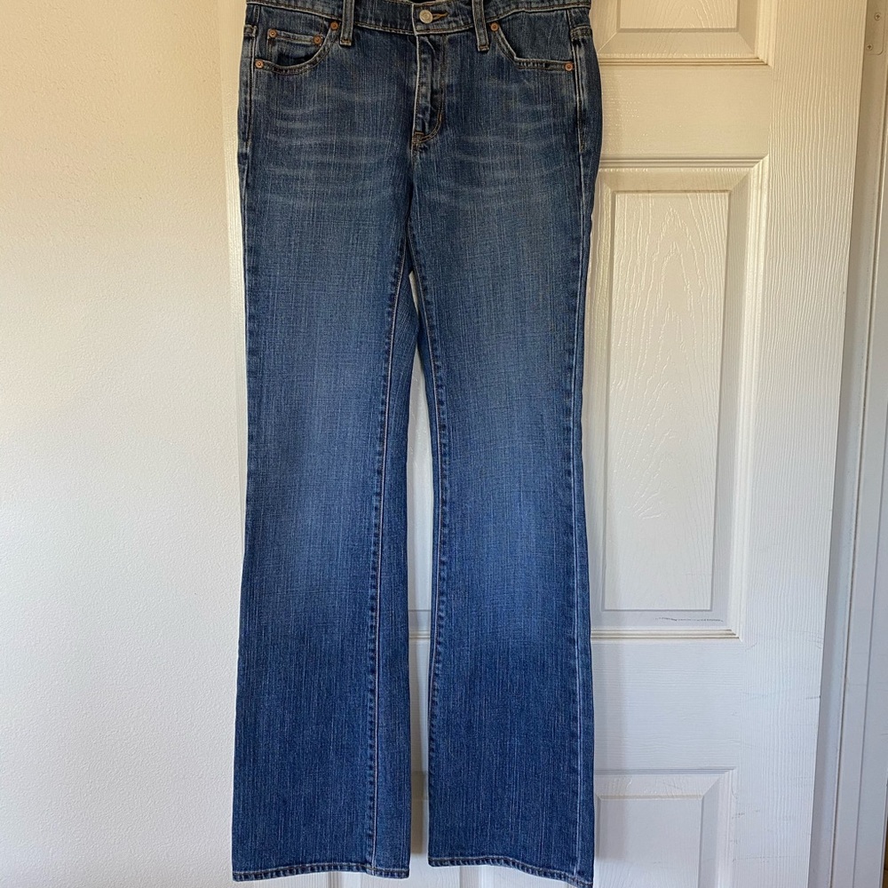 Gap Low Rise Boot Cut Jeans NWOT size 6L